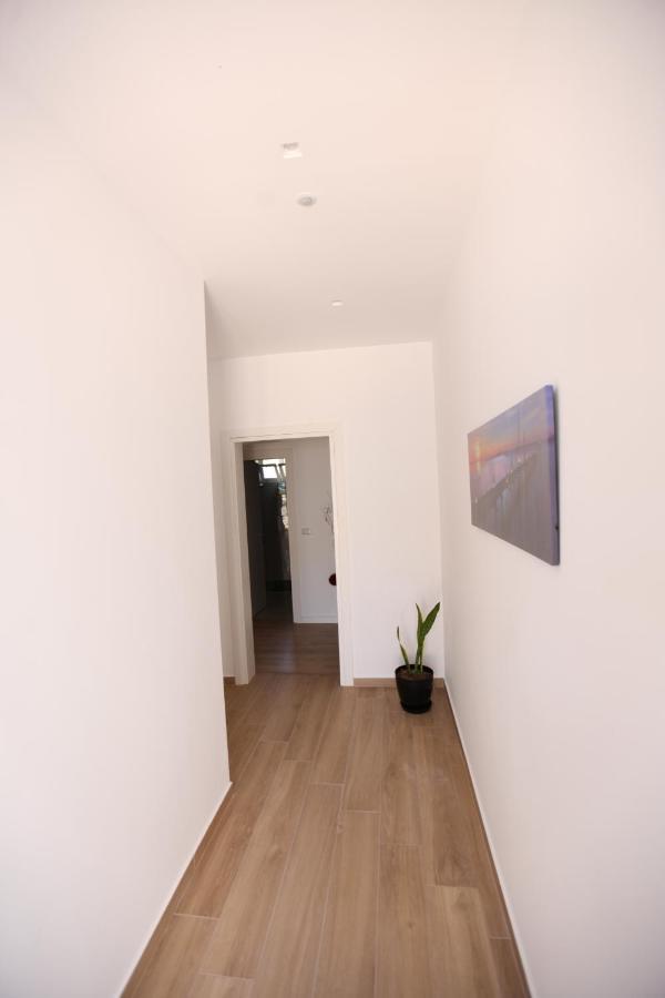 Sea Breeze Villa Sarandë Eksteriør billede