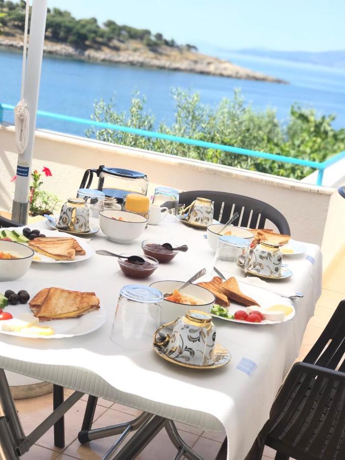 Sea Breeze Villa Sarandë Eksteriør billede